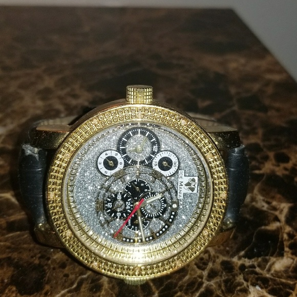 Watch - Picture 3 of 4